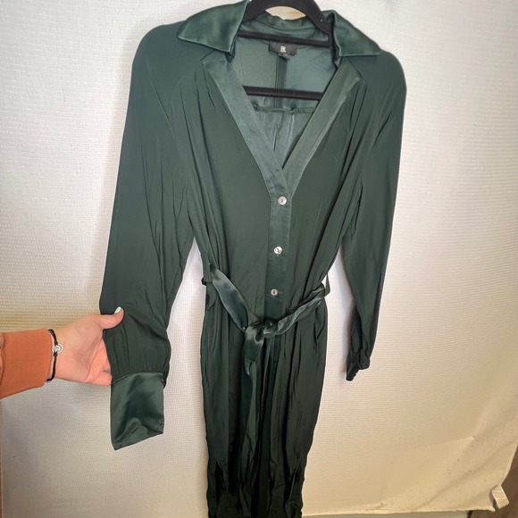 Banana Republic Dresses & Skirts - Banana Republic Womens XS Forest Green Satin Trim Tie Waist Midi Shirt Dress